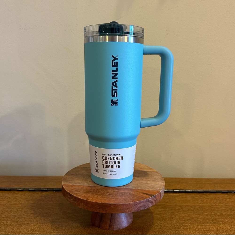 NEW - Stanley 30oz Quencher ProTour Tumbler